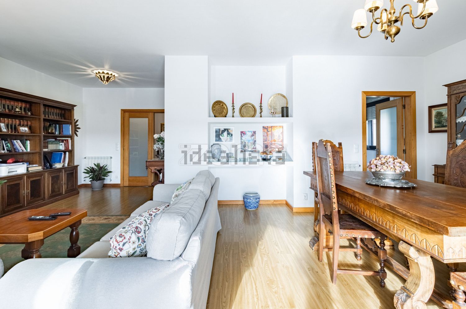 公寓 t3出售在Avenida Engenheiro Arantes e Oliveira, 890 - 客厅