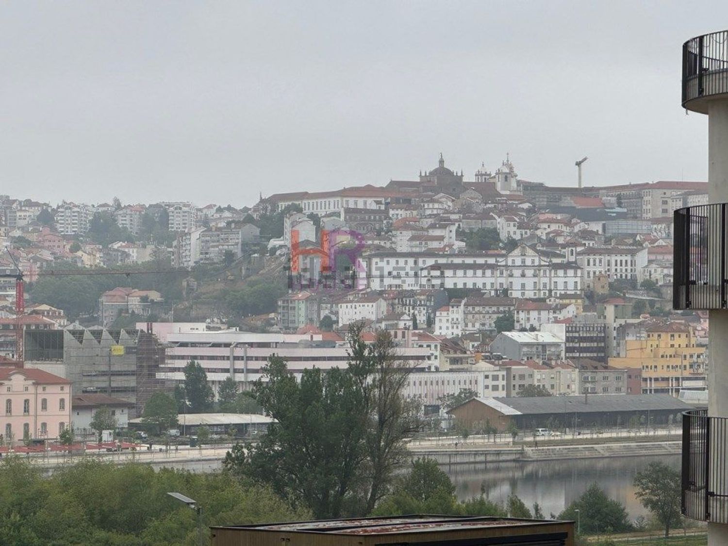 公寓 t1出售在Santa Clara e Castelo Viegas - 视线