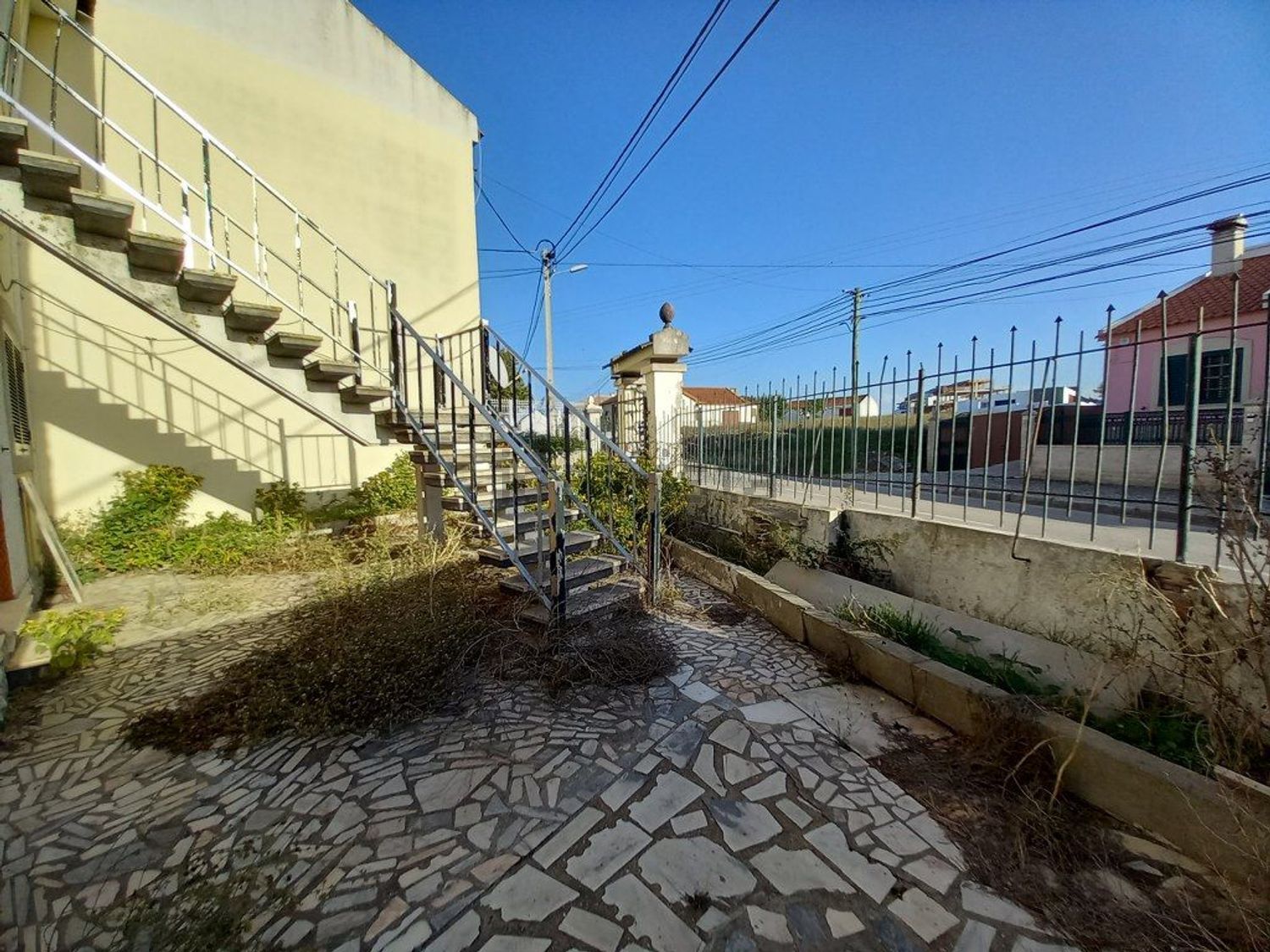 双拼别墅出售在Rua Futebol Clube de São Francisco - 阳台