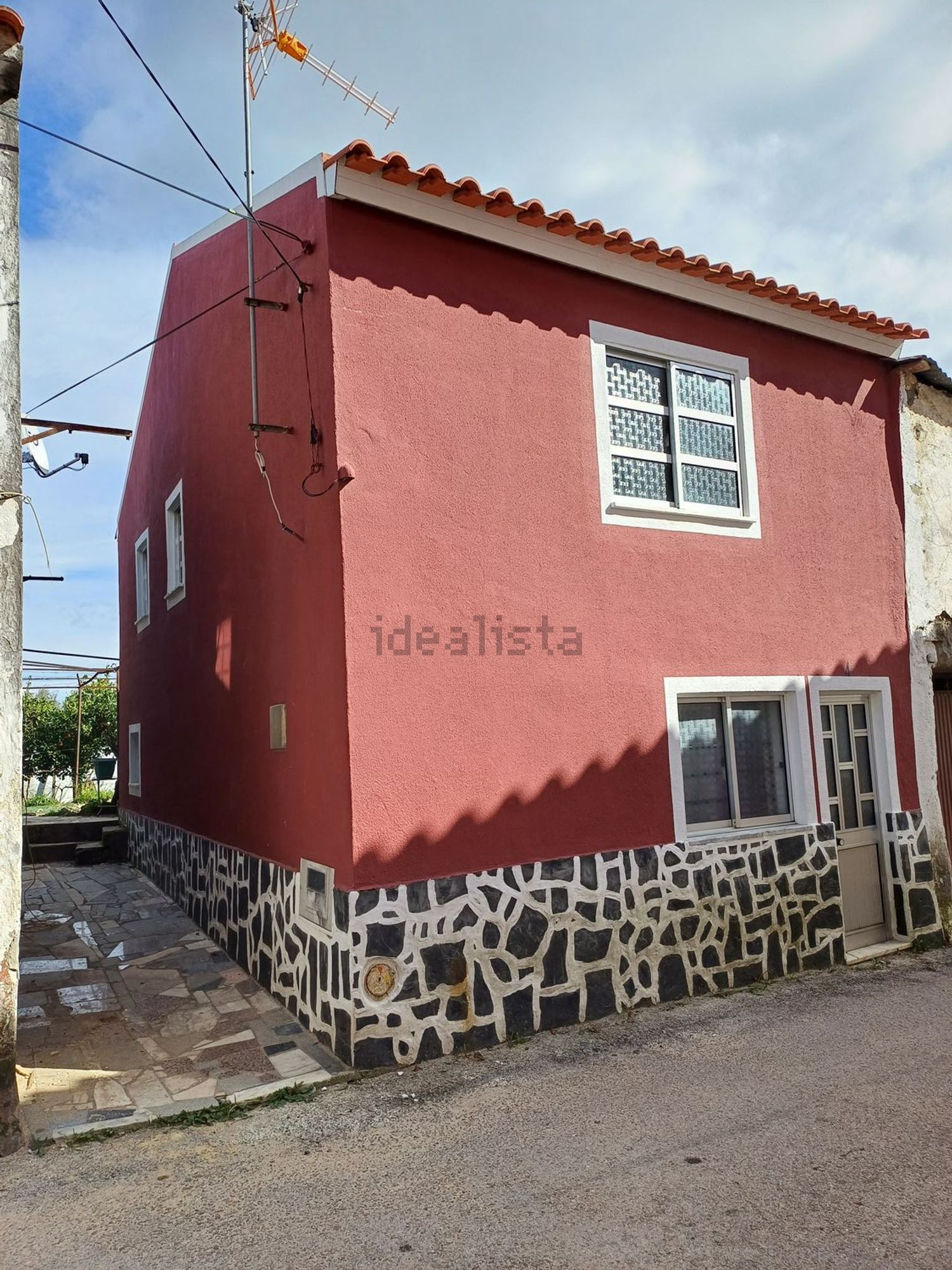 联排别墅出售在Rua da Capela, codiceira - 外立面