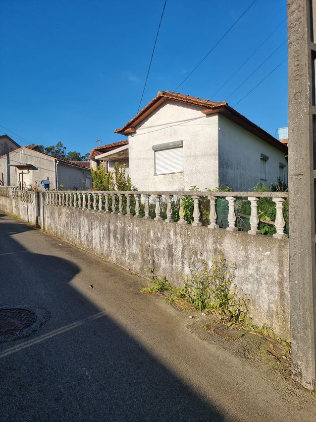 小楼房或独栋别墅出售在Rua Porto Junco, 340 n