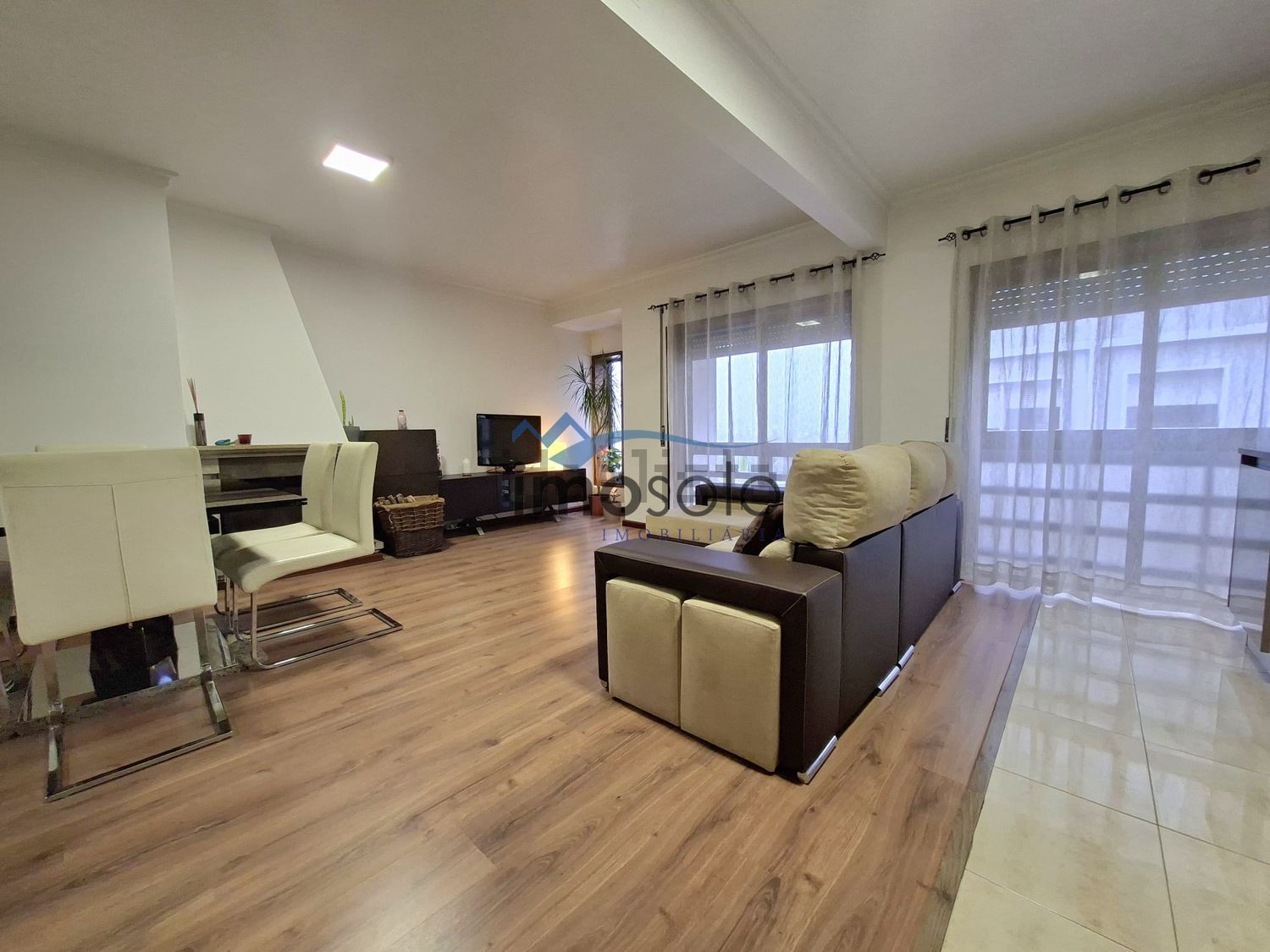 公寓 t2出售在Vila Chã - Codal - Vila Cova de Perrinho - 客厅