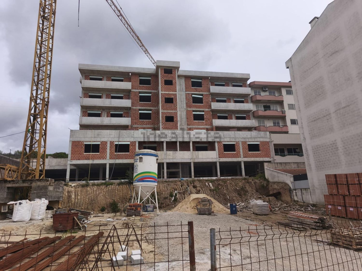 公寓 t2出售在Centro de Oliveira de Azeméis - 视线