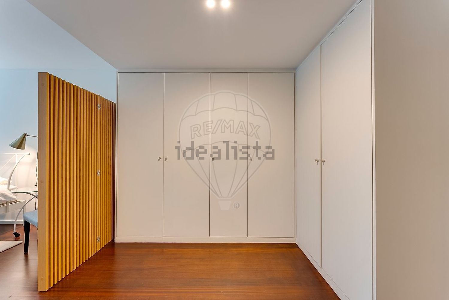 公寓 t3出售在Avenida Nossa Senhora da Saúde - 试衣间