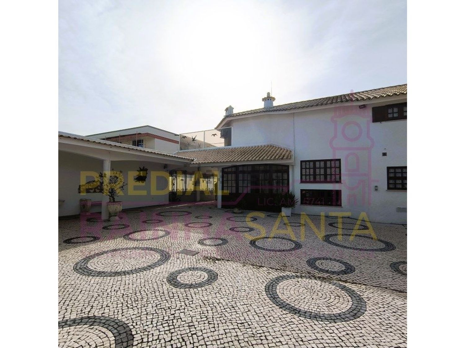 小楼房或独栋别墅出售在Gafanha da Nazaré - 外立面