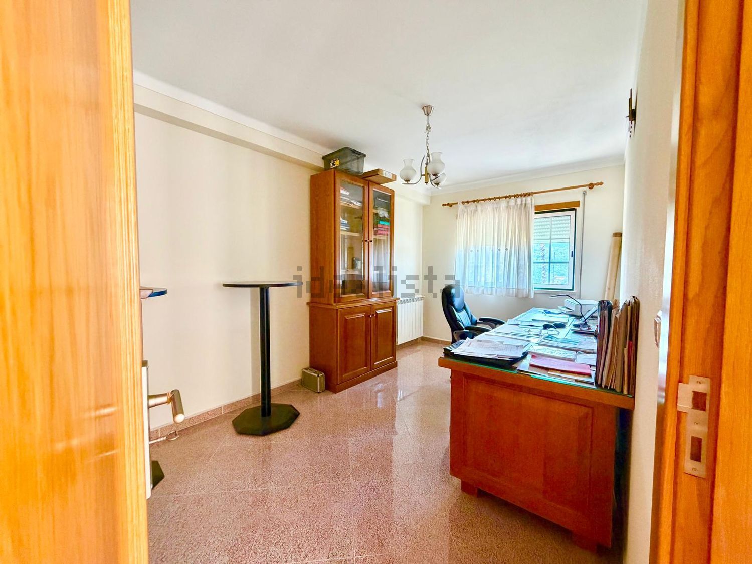 小楼房或独栋别墅出售在Estrada Nacional 110 - 客厅