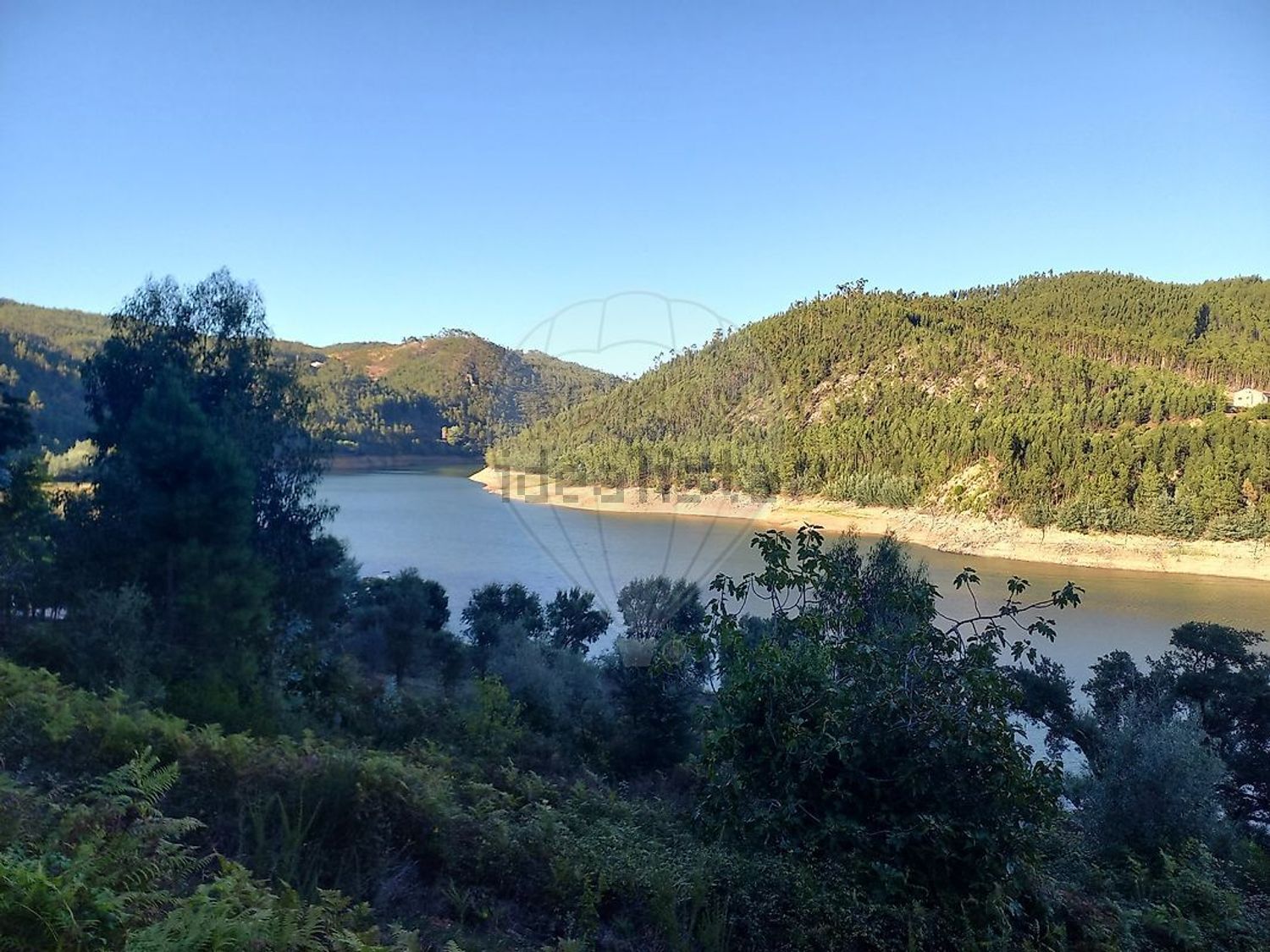 小楼房或独栋别墅出售在Beco do Brás - 视线