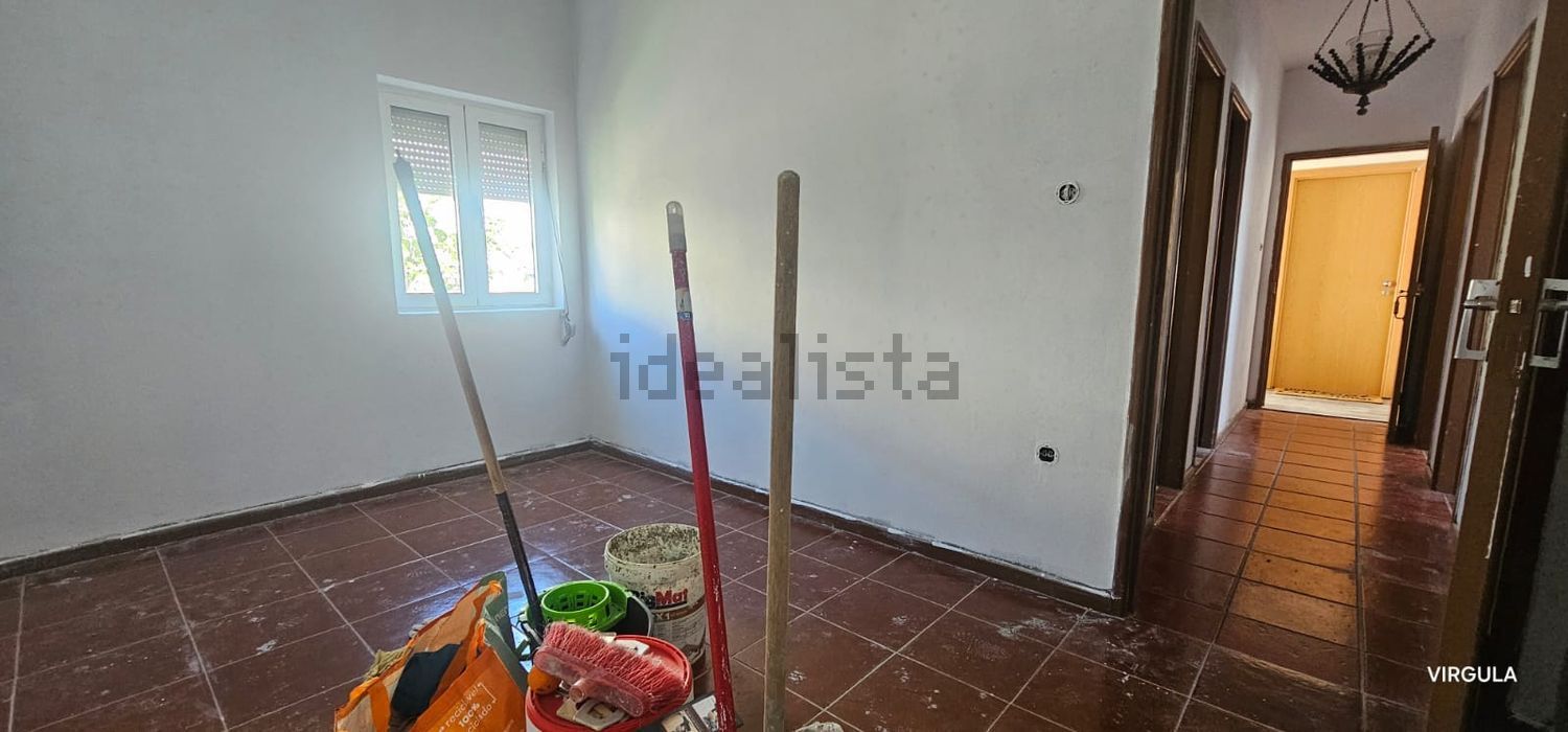 小楼房或独栋别墅出售在Rua de Santo António, 12 - 卧室