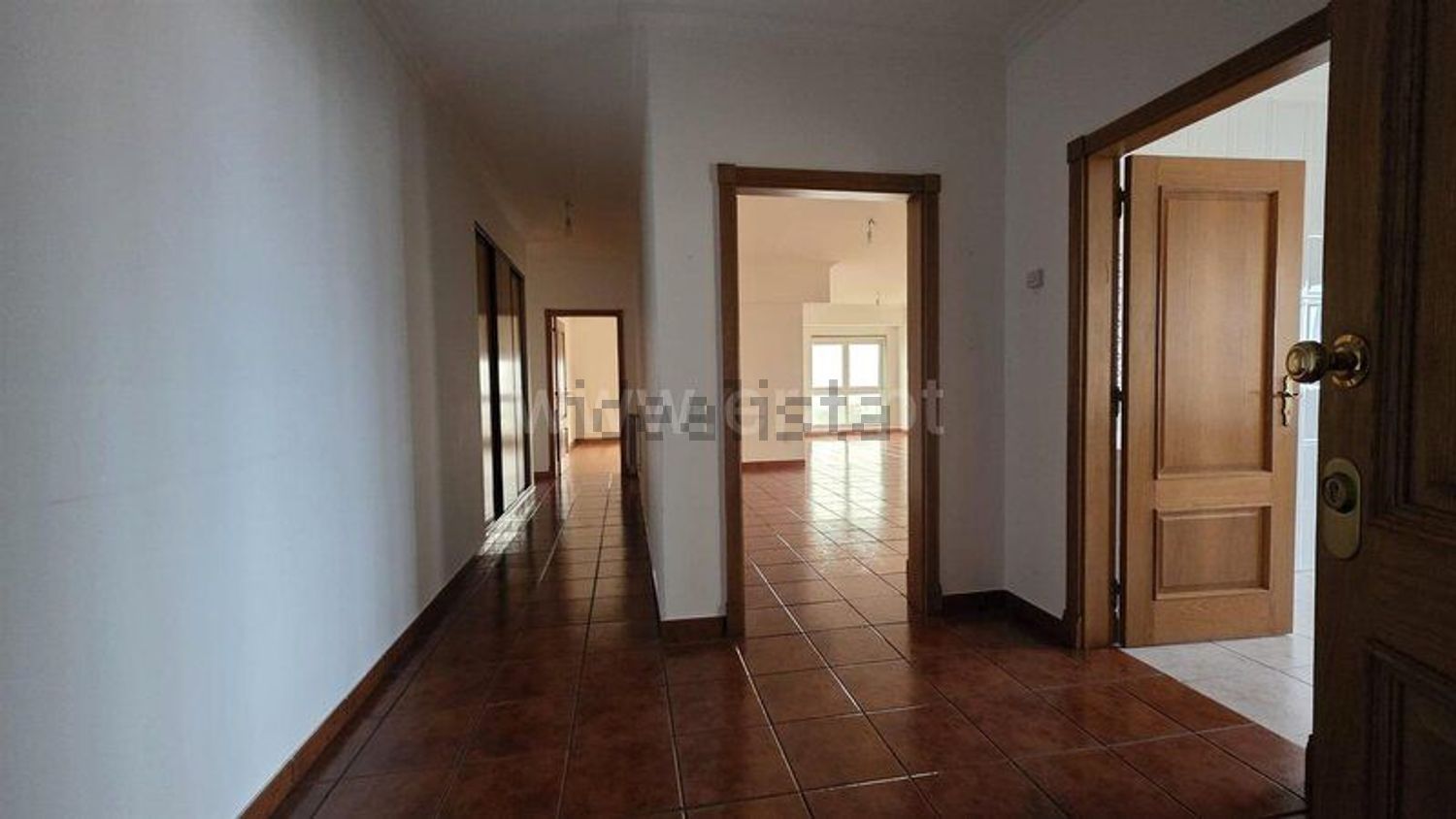 公寓 t3出售在Fundão - Valverde - Donas - Aldeia de Joanes - Aldeia Nova do Cabo - 过道