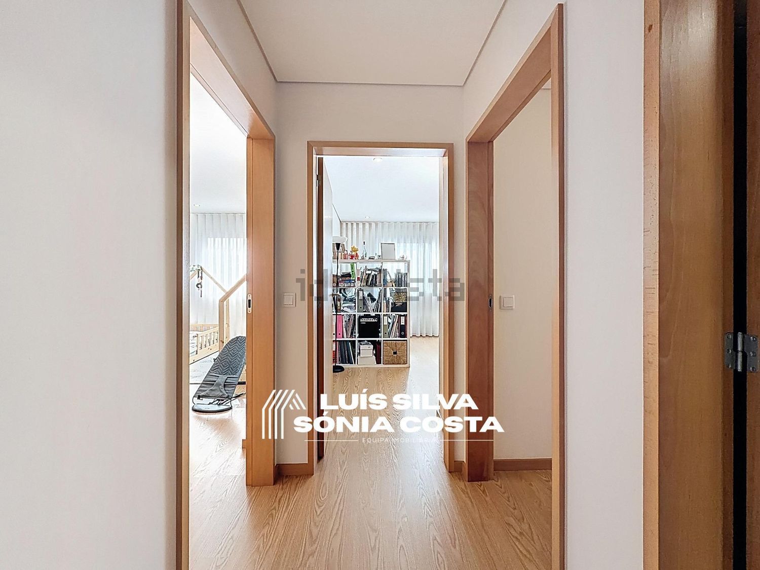 公寓 t3出售在Rua Bombeiros, 160 - 过道