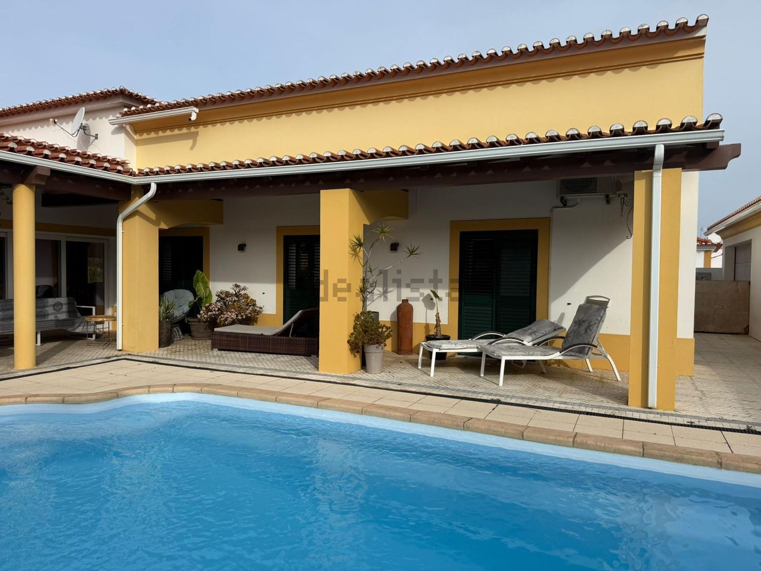 小楼房或独栋别墅出售Vila Nova de santo Andre - 游泳池