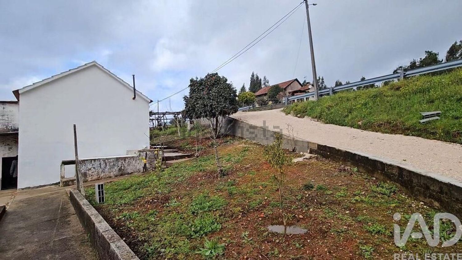 小楼房或独栋别墅出售在Sertã - 外立面