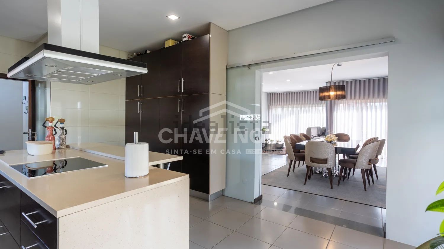 小楼房或独栋别墅出售在Rua Paço - 客厅