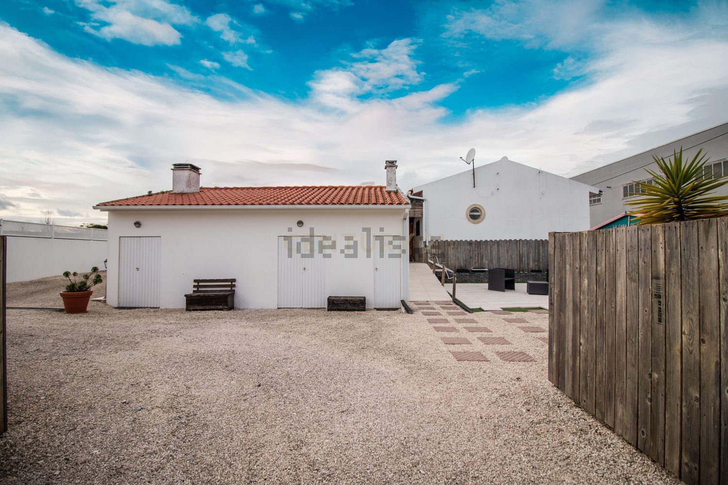 小楼房或独栋别墅出售在Estrada Santa Luzia, 100 - 外立面