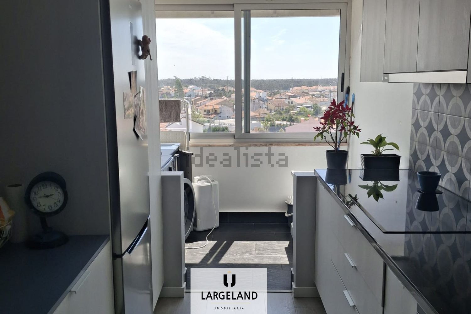 公寓 t3出售在Rua Dom Manuel Trindade Salgueiro, 28 - 厨房