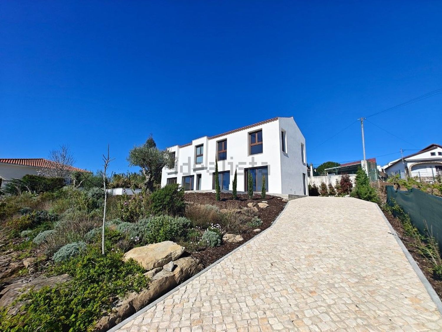 小楼房或独栋别墅出售在Carvalhal - 外立面