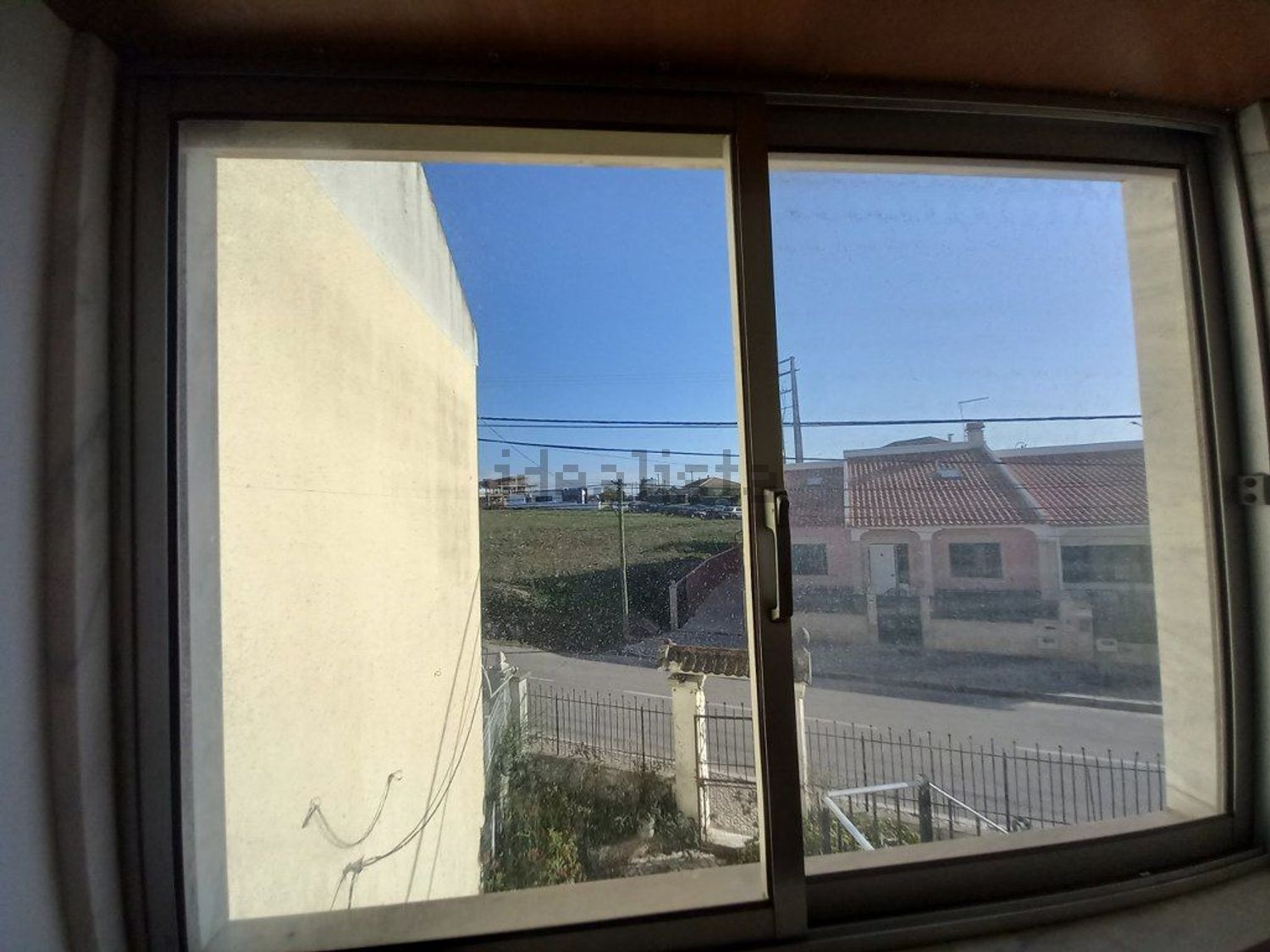小楼房出售在Rua Futebol Clube de São Francisco - 详情