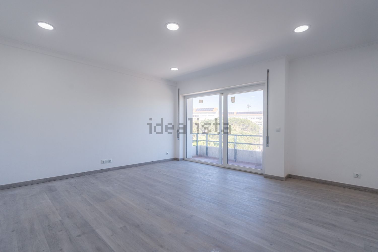 公寓 t3出售在Rua Doutora CristinaTorres, 69 - 居住