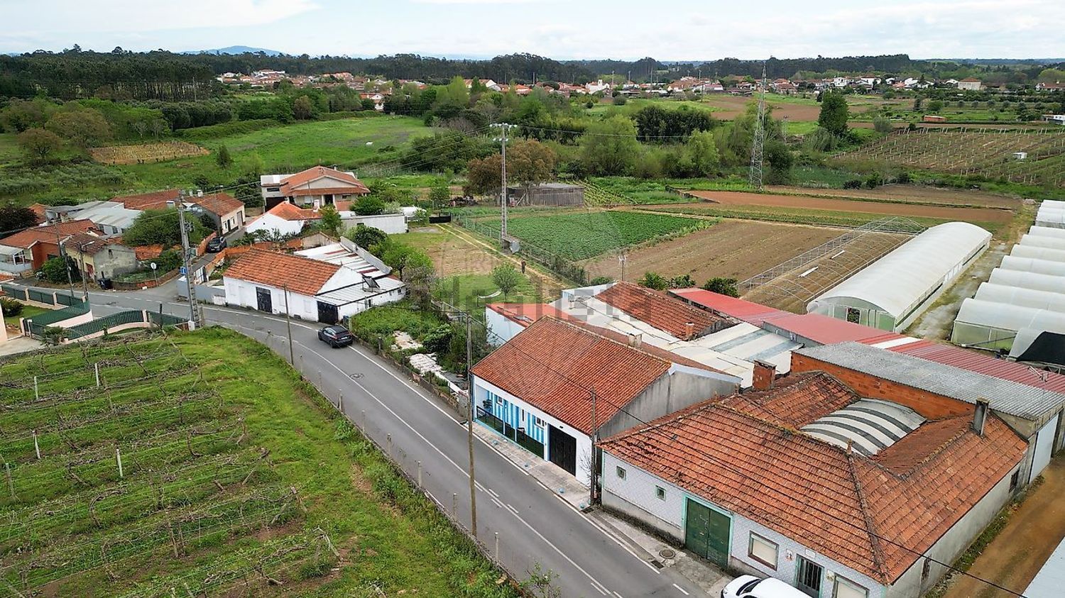 双拼别墅出售在Rua do Porto - 照片