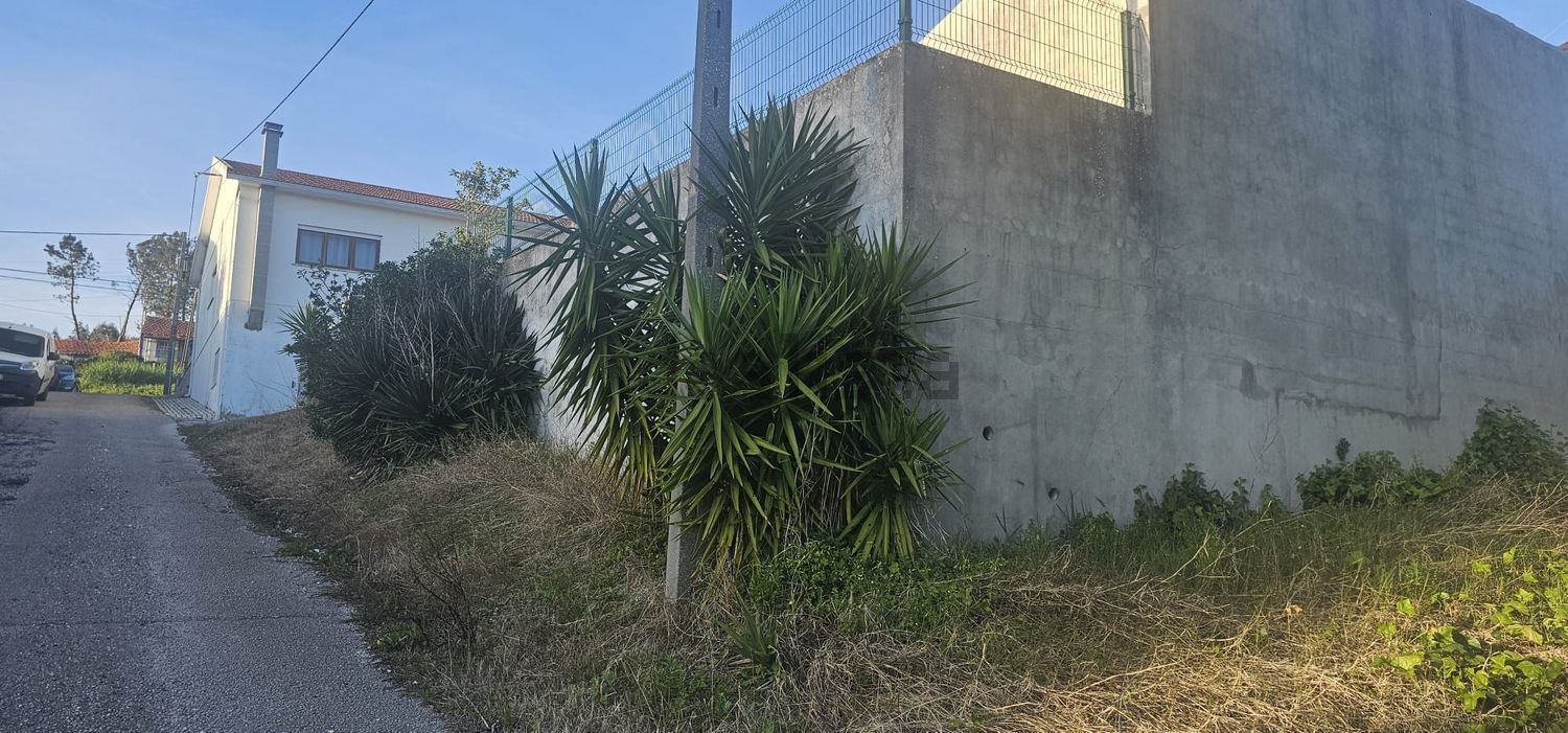 小楼房或独栋别墅出售在Rua da Estrada Nacional, 43 - 照片