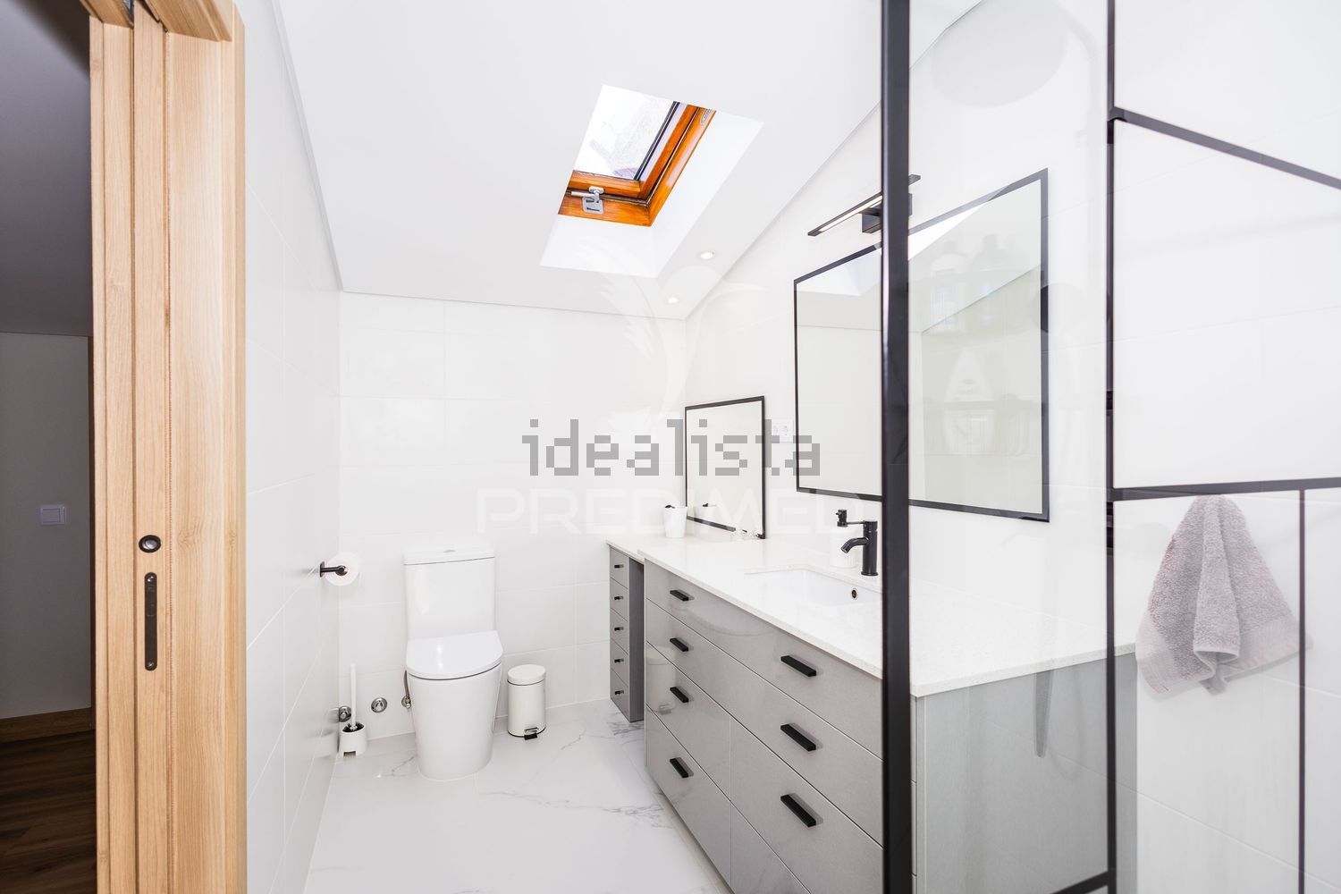 小楼房或独栋别墅出售在Rua 1º de Janeiro - 卫生间