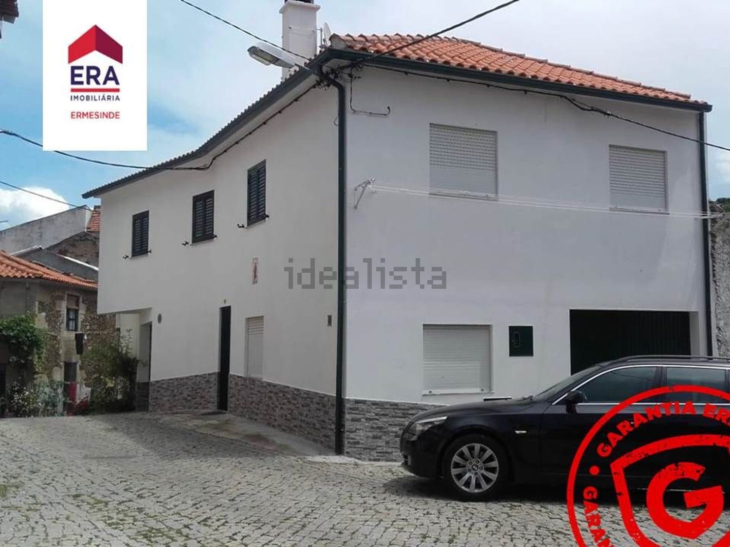 双拼别墅出售在Rua de Santo António, 29 - 外立面