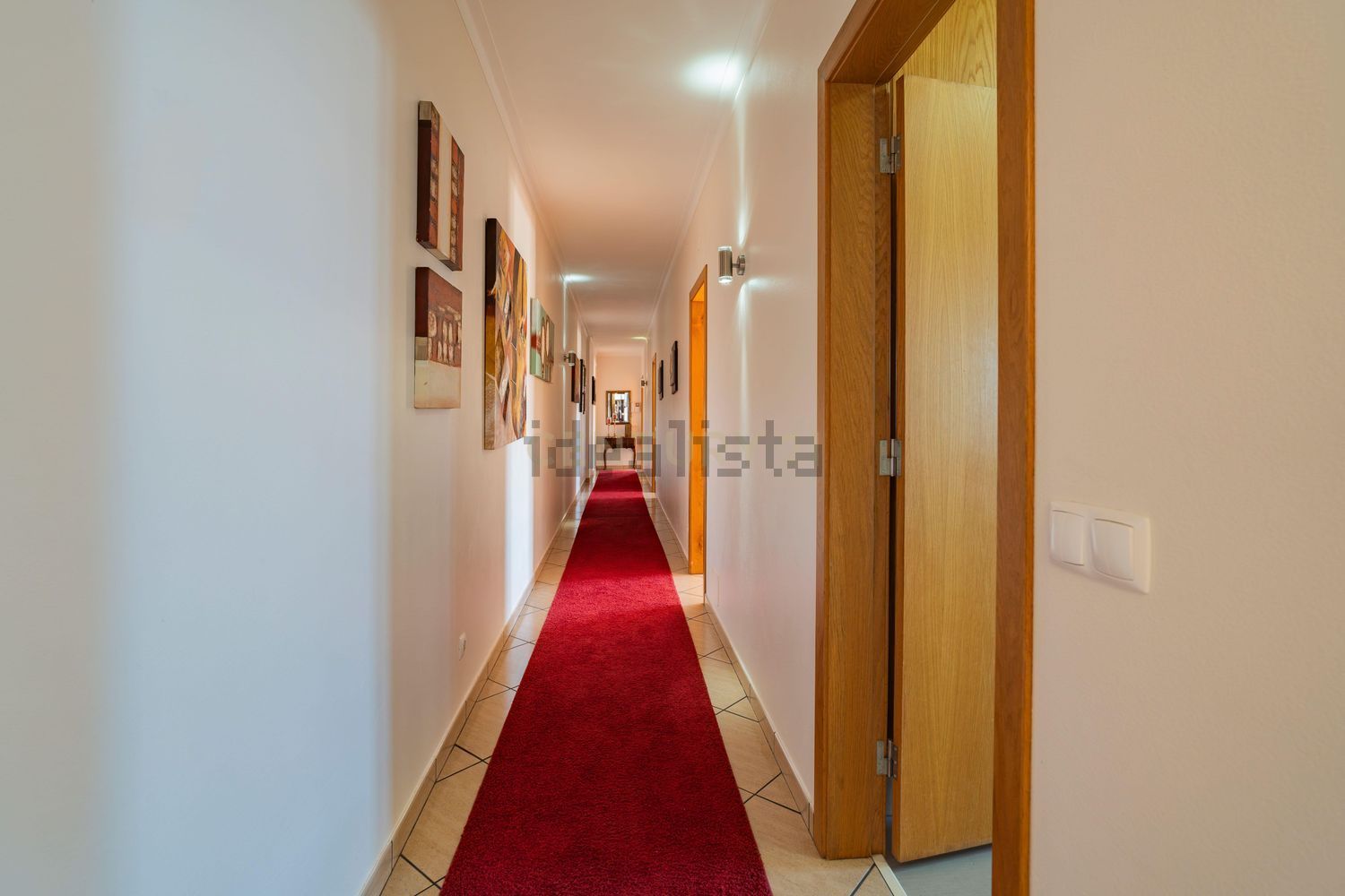 小楼房或独栋别墅出售在Rua Bela Vista, 2 - 过道