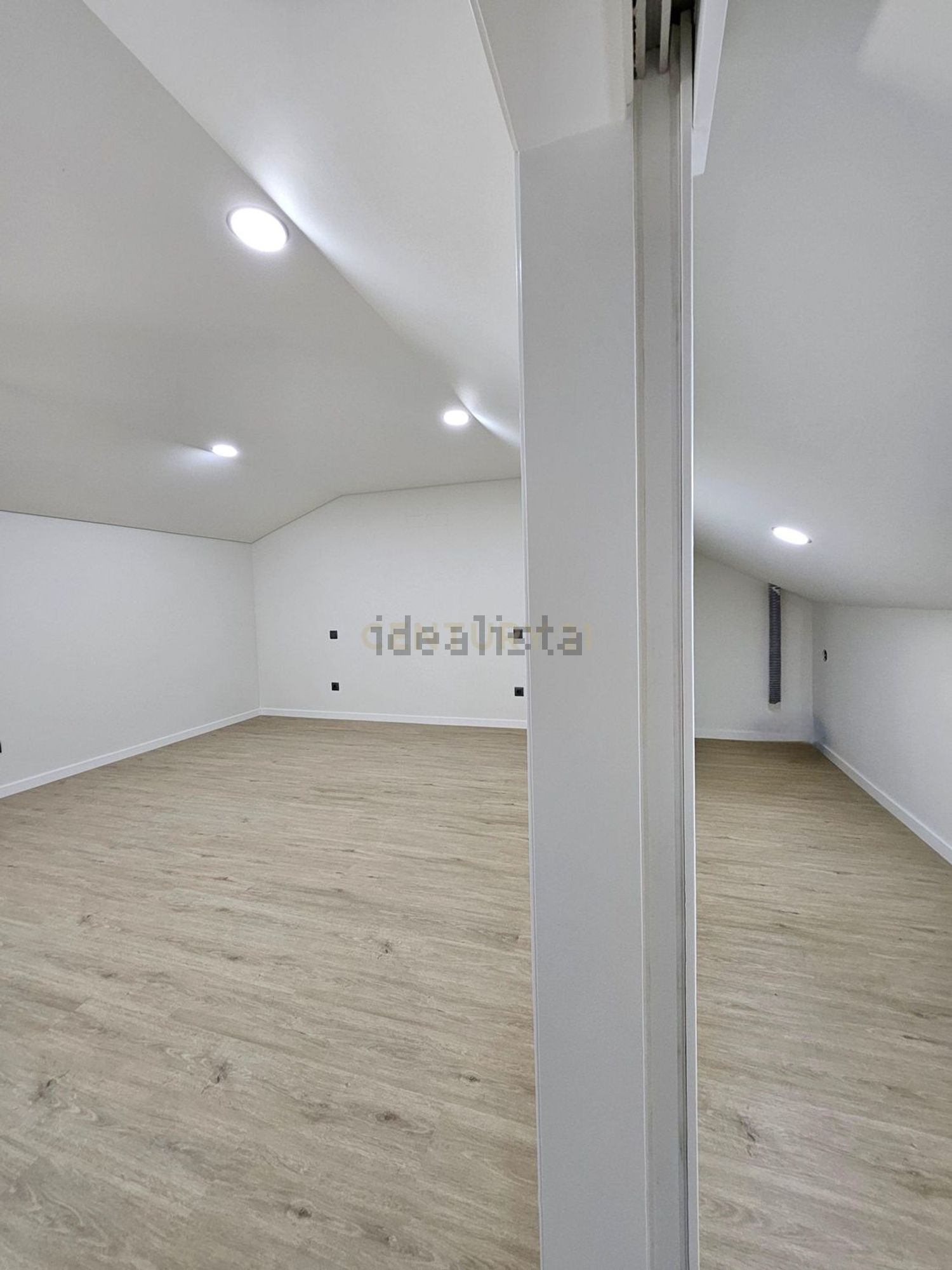 小楼房或独栋别墅出售在Rua Mouriscas, 62 - 居住