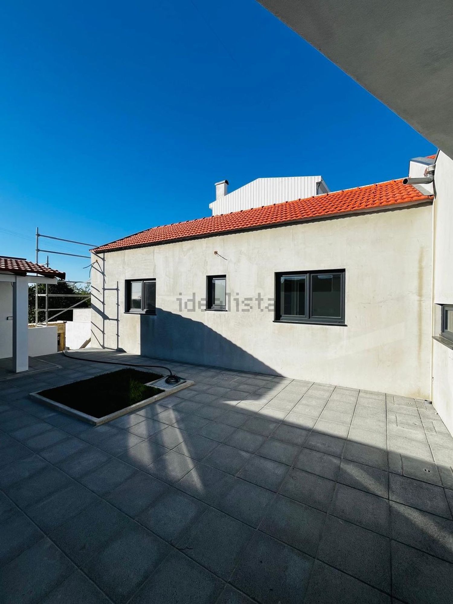 小楼房或独栋别墅出售在São Bernardo - 阳台