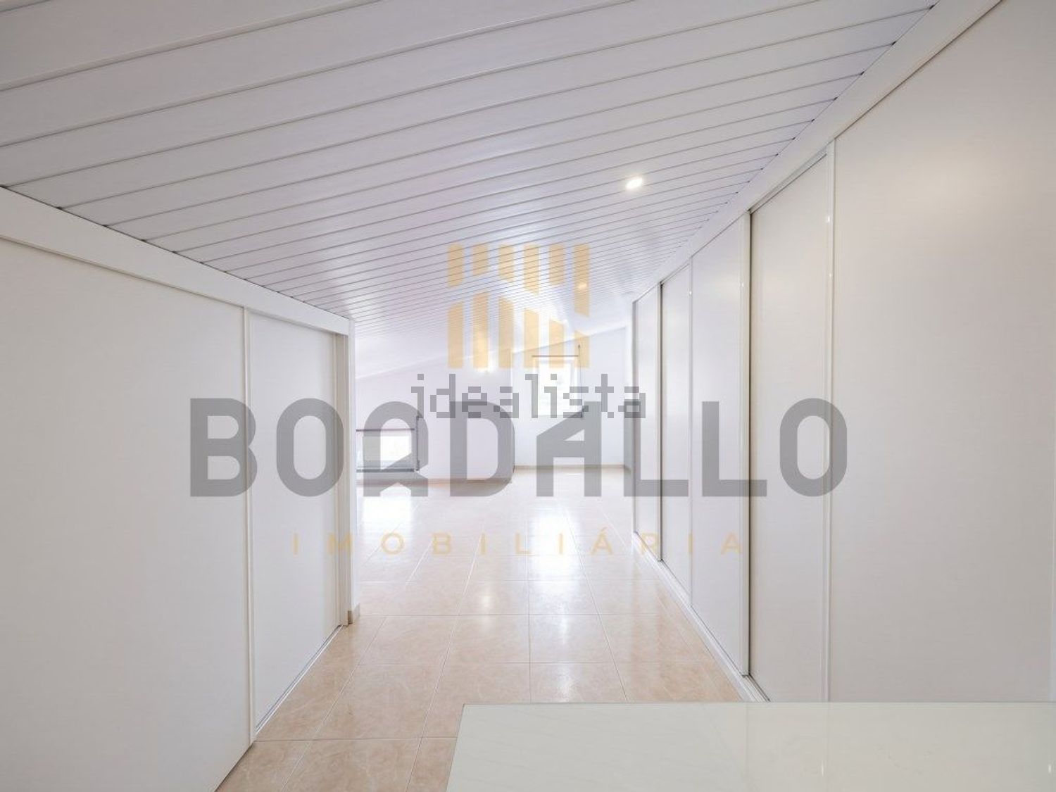 小楼房或独栋别墅出售在Rua Doutor Hermínio Laborinho - 照片