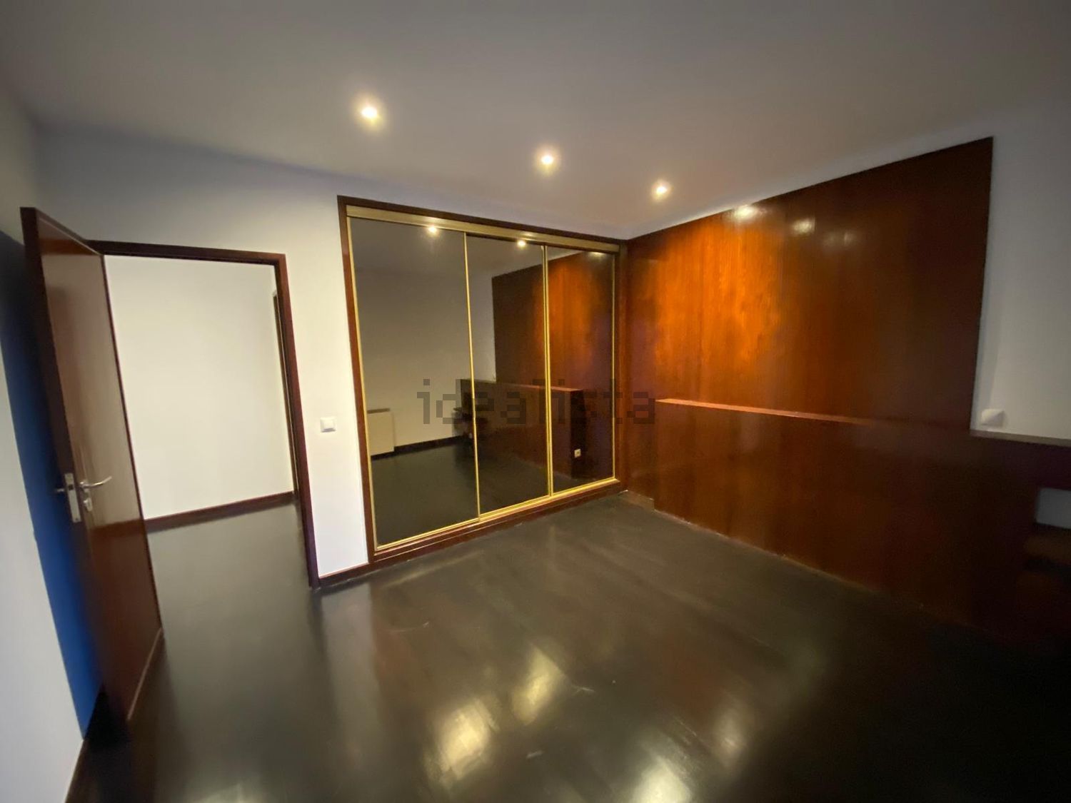 小楼房或独栋别墅出售在Rua do Telhado - 照片