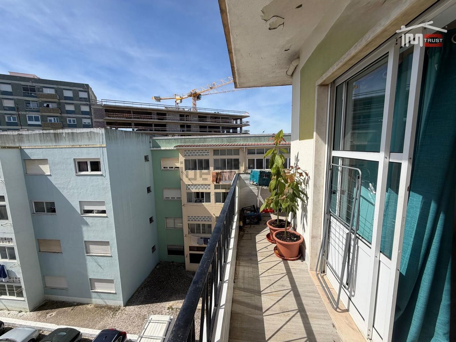 公寓 t4出售在Bairro da Conceição - Bairro Santo Nicolau - 阳台