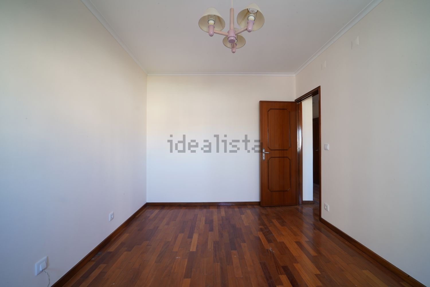公寓 t3出售在Avenida Engenheiro Arantes e Oliveira - 居住
