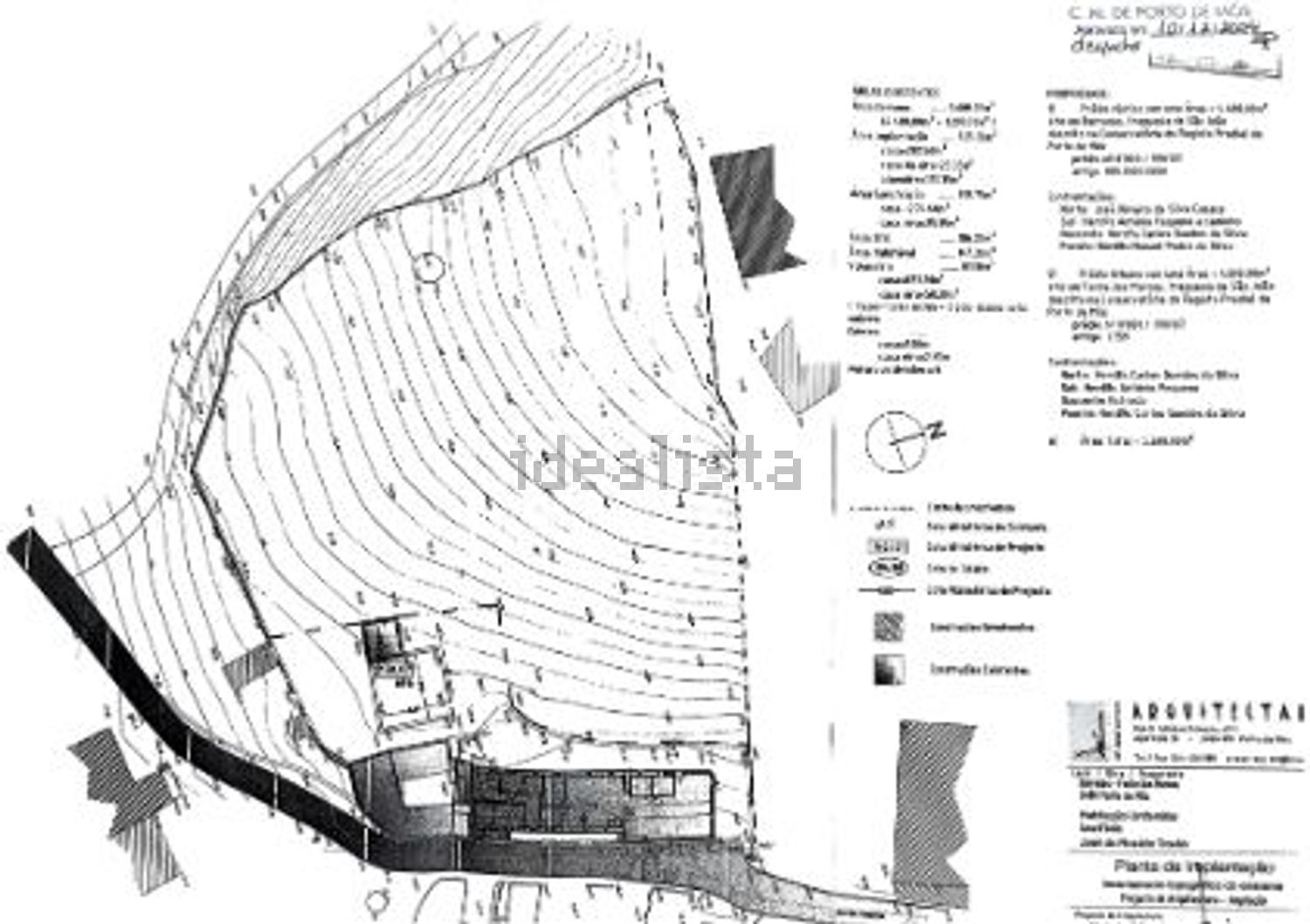小楼房或独栋别墅出售在Rua das Fontainhas - 平面图