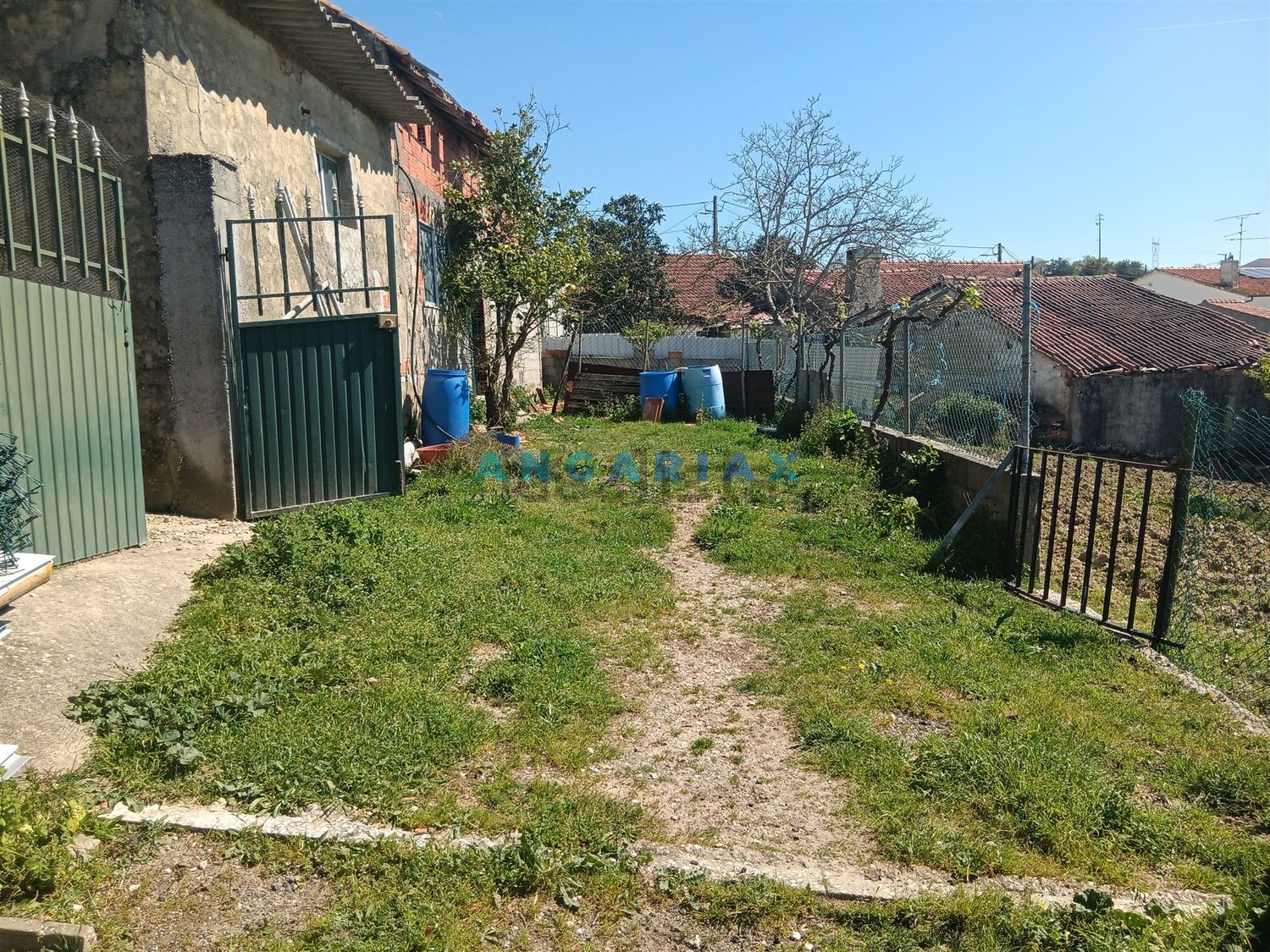 小楼房或独栋别墅出售在Rua dos Golfeiros, 17 - 花园