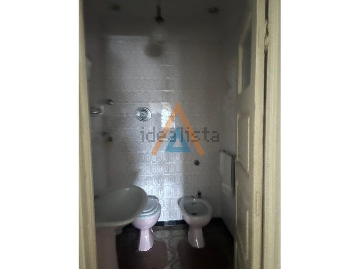小楼房或独栋别墅出售在Vila de Cucujães - 卫生间