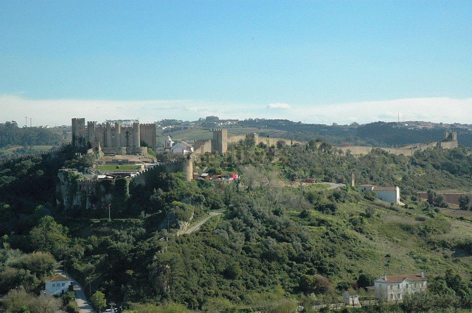 出租小楼房或独栋别墅在Rua do Castelo, 7 - 视线