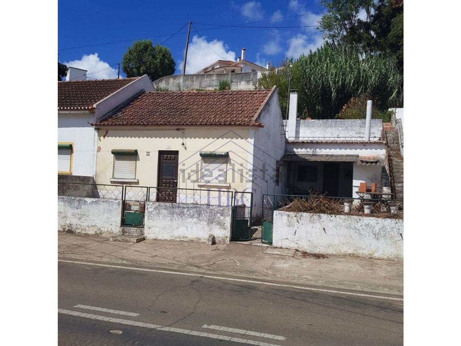 小楼房或独栋别墅出售在Bombarral e Vale Covo - 外立面