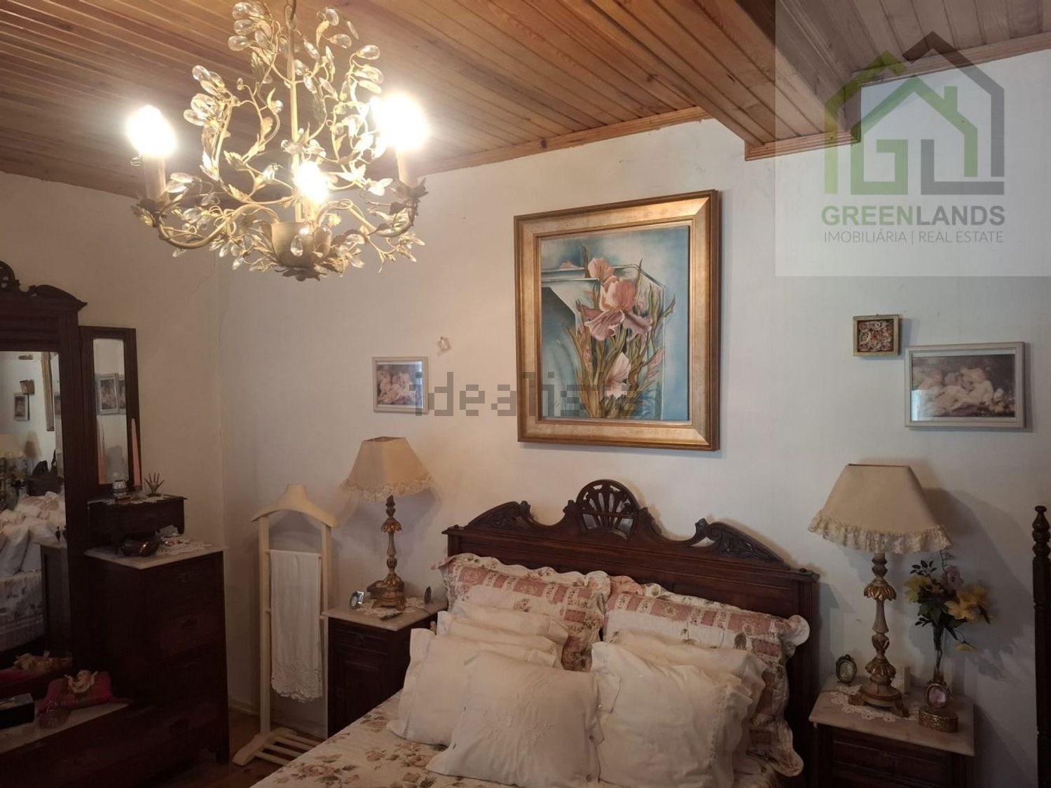 小楼房或独栋别墅出售在Arganil - 客厅