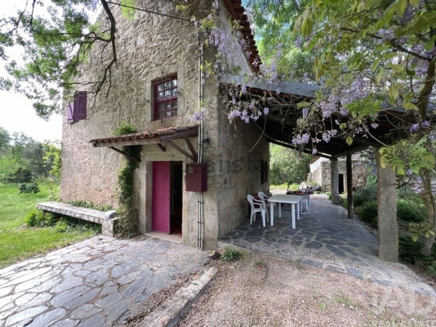 庄园出售在Alcains - 外立面