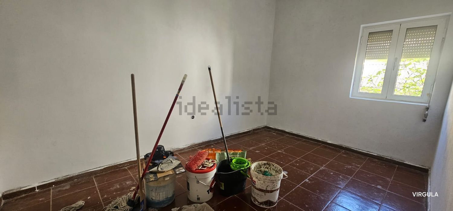 小楼房或独栋别墅出售在Rua de Santo António, 12 - 卧室
