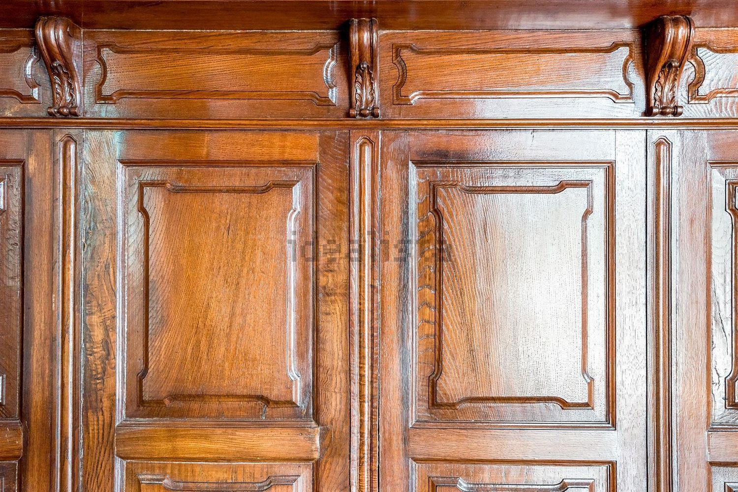 小楼房或独栋别墅出售在Largo de Santa Lúzia, 123 - 试衣间