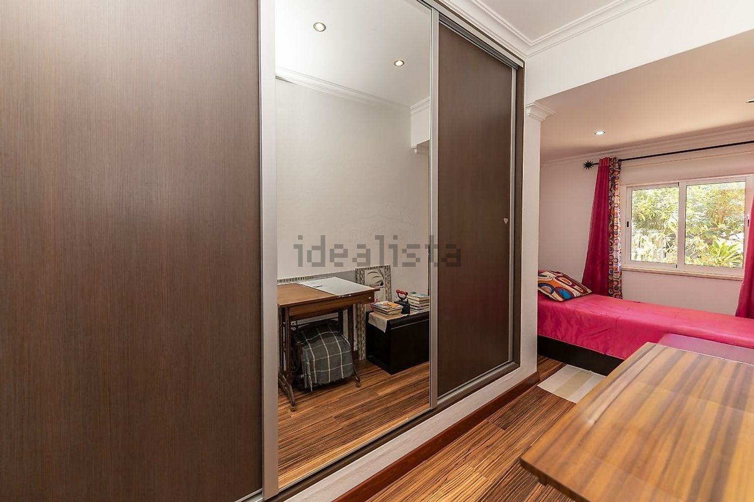 小楼房或独栋别墅出售在Rua da Agricultura - 卧室