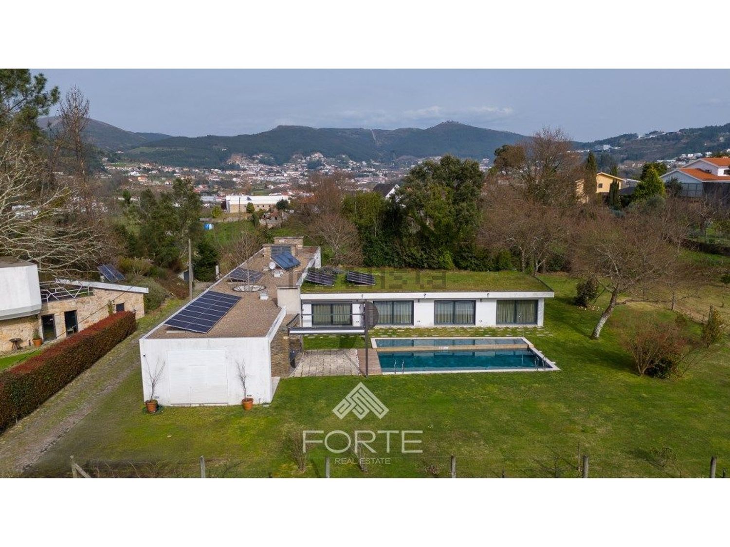 庄园出售在Santa Eulália - 游泳池