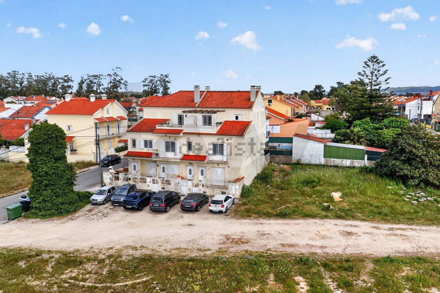 小楼房或别墅出售在Rua Cidade do Porto s/n - 视线
