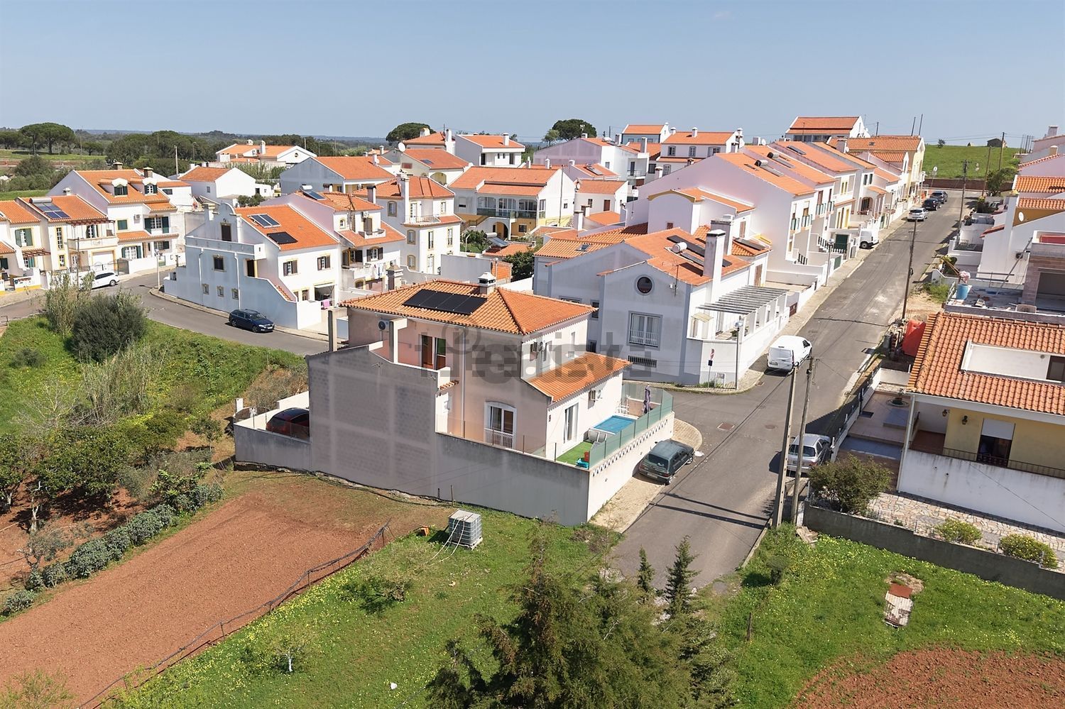 小楼房或独栋别墅出售在Rua Ramos da Costa, 14 - 视线