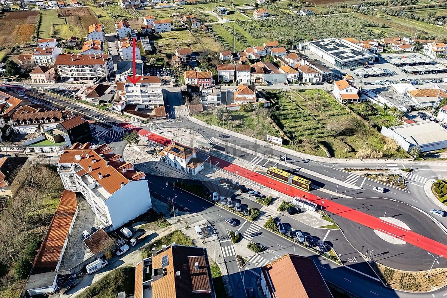 公寓 t3出售在Rua Coimbra - 视线