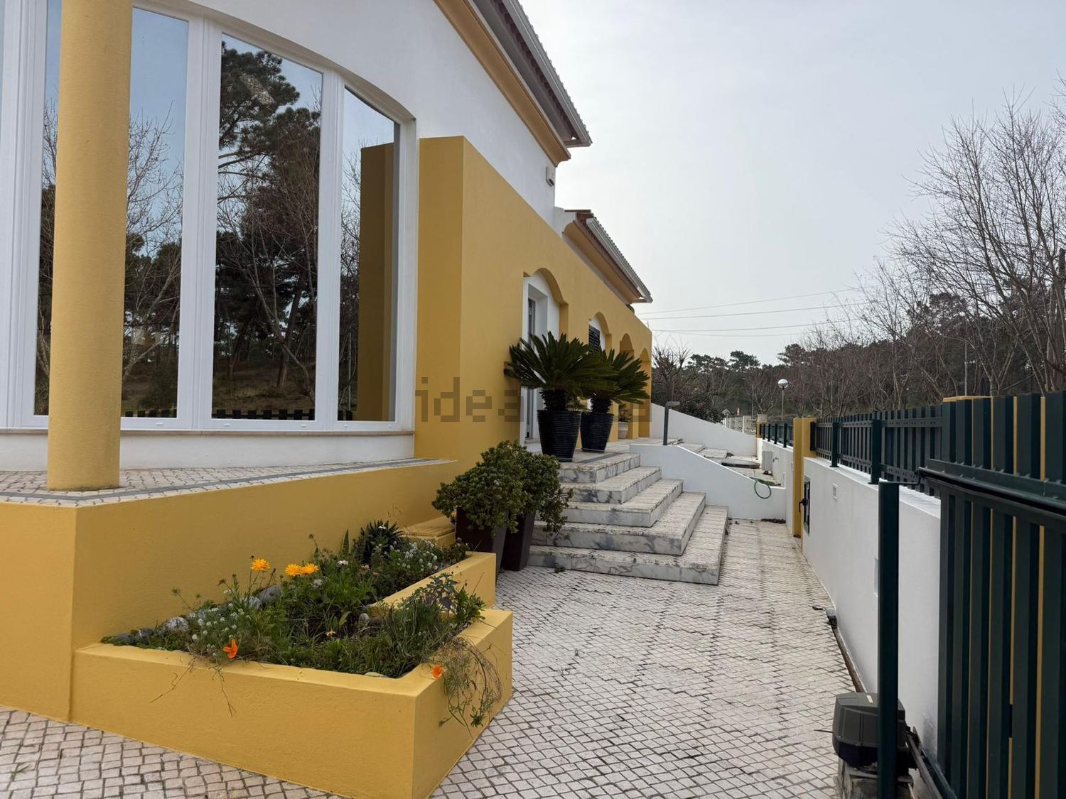 小楼房或独栋别墅出售Vila Nova de santo Andre - 外立面