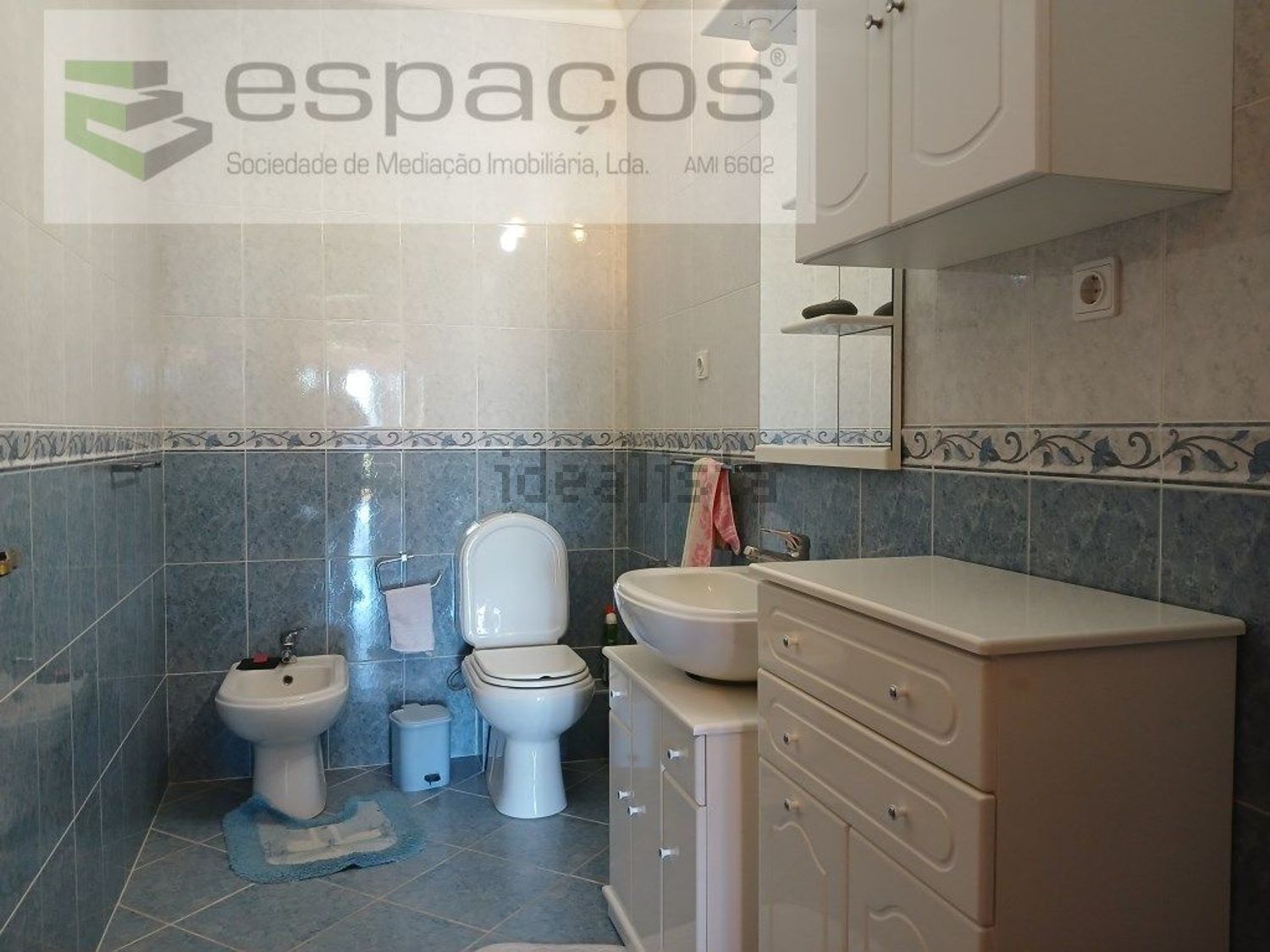 小楼房或独栋别墅出售在Travessa da Fonte Nova - 卫生间