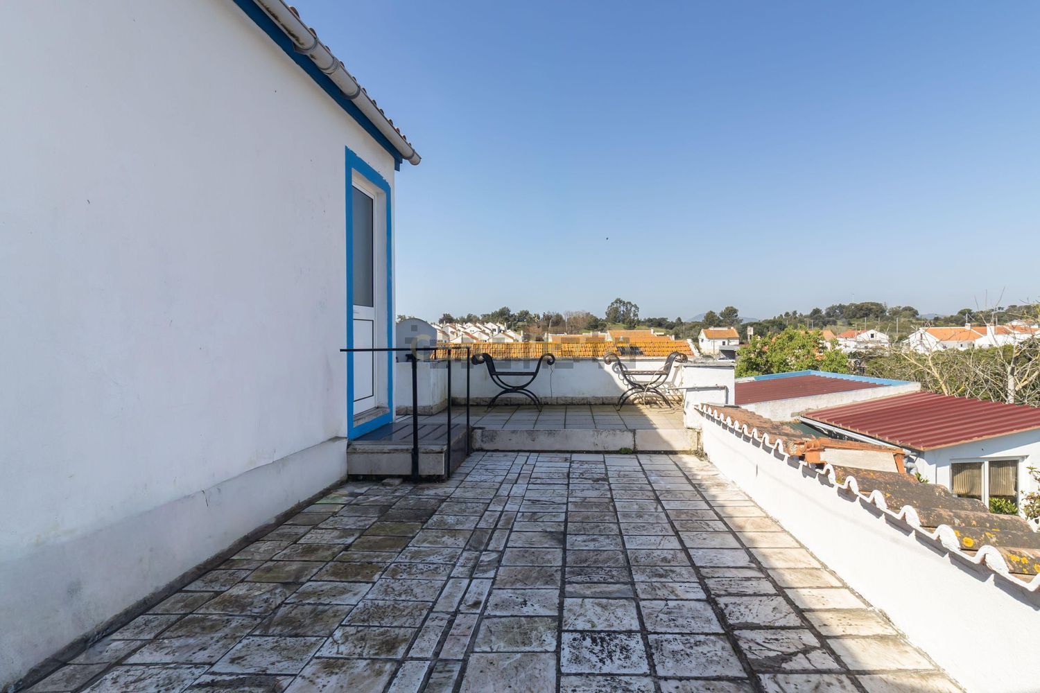 小楼房或独栋别墅出售在Rua de Santo Ovídio, 1 - 阳台